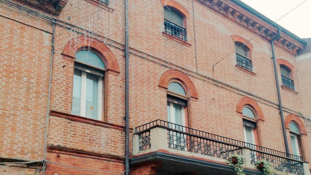 Palazzo Spada - Attico Con Terrazza Vista Fiume In Centro Кодигоро Экстерьер фото